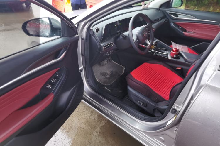 Used CHANGAN Eado 2021 PLUS Blue Whale NE 1.4T GDI DCT Flagship Model Driver Seat