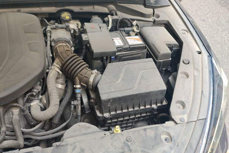 Used CHANGAN Eado 2021 PLUS Blue Whale NE 1.4T GDI DCT Prestige Model Engine Bay Left