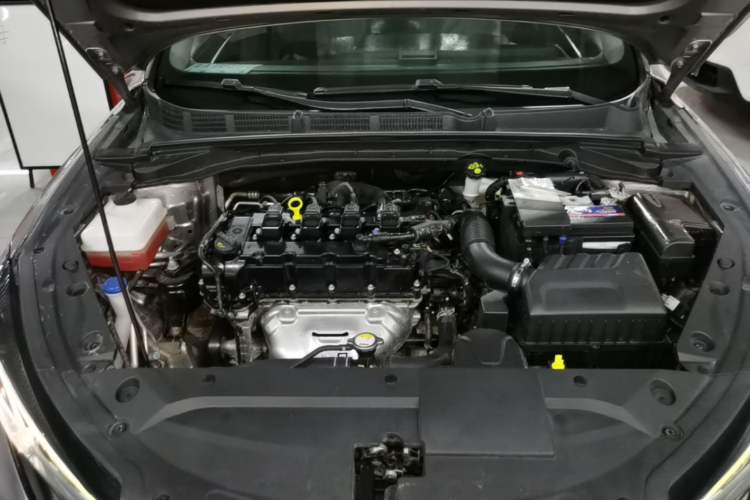 Used CHANGAN Eado 2021 PLUS 1.6L GDI Manual Elite Model Engine Bay