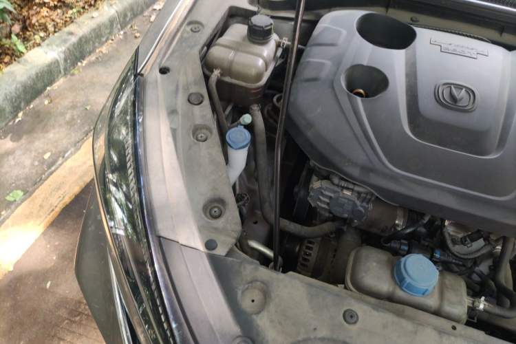 Used CHANGAN Eado 2021 PLUS Blue Whale NE 1.4T GDI DCT Prestige Model Engine Bay Right