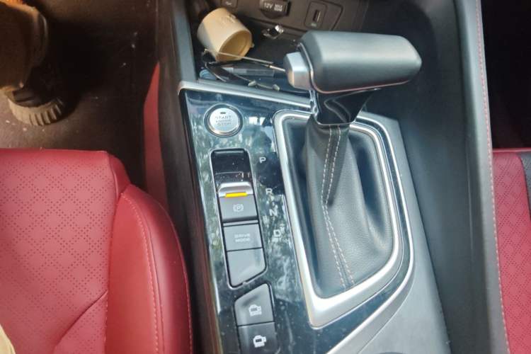Used CHANGAN Eado 2021 PLUS Blue Whale NE 1.4T GDI DCT Prestige Model Gear Lever