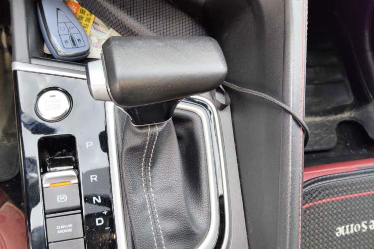 Used CHANGAN Eado 2021 PLUS Blue Whale NE 1.4T GDI DCT Prestige Model Gear Lever