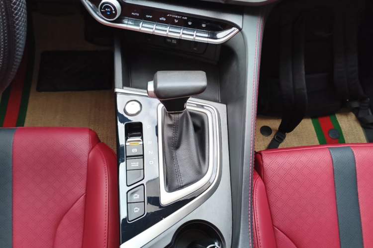Used CHANGAN Eado 2021 PLUS Blue Whale NE 1.4T GDI DCT Flagship Model Gear Lever