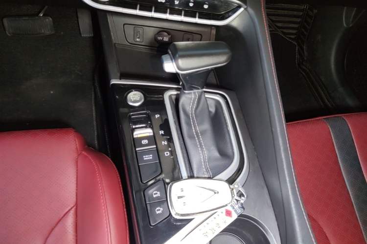 Used CHANGAN Eado 2021 PLUS Blue Whale NE 1.4T GDI DCT Prestige Model Gear Lever