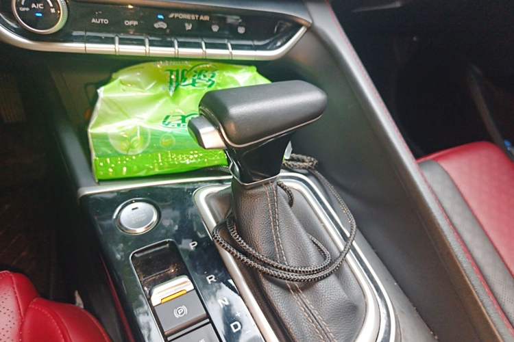 Used CHANGAN Eado 2021 PLUS Blue Whale NE 1.4T GDI DCT Prestige Model Gear Lever