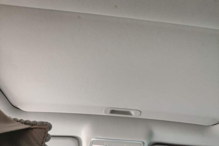 Used CHANGAN Eado 2021 PLUS 1.6L GDI Manual Luxury Model Headliner