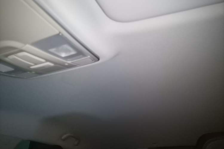 Used CHANGAN Eado 2021 PLUS 1.6L GDI CVT Elite Model Headliner