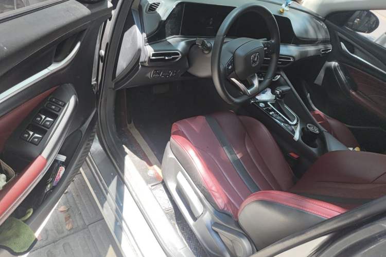 Used CHANGAN Eado 2021 PLUS Blue Whale NE 1.4T GDI DCT Prestige Model Interior 3