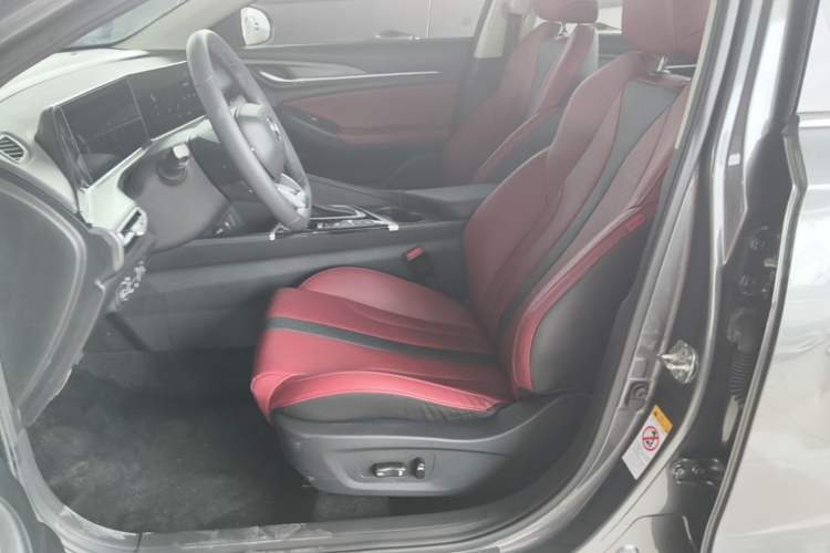 Used CHANGAN Eado 2021 PLUS Blue Whale NE 1.4T GDI DCT Flagship Model Left Front Seat