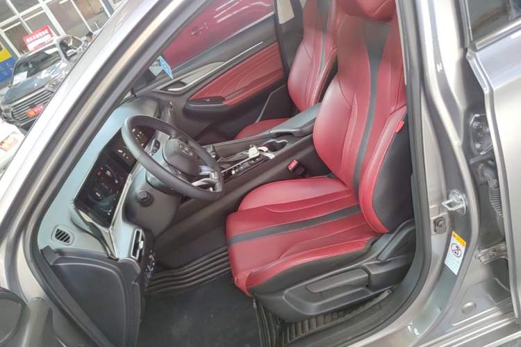 Used CHANGAN Eado 2021 PLUS Blue Whale NE 1.4T GDI DCT Prestige Model Left Front Seat