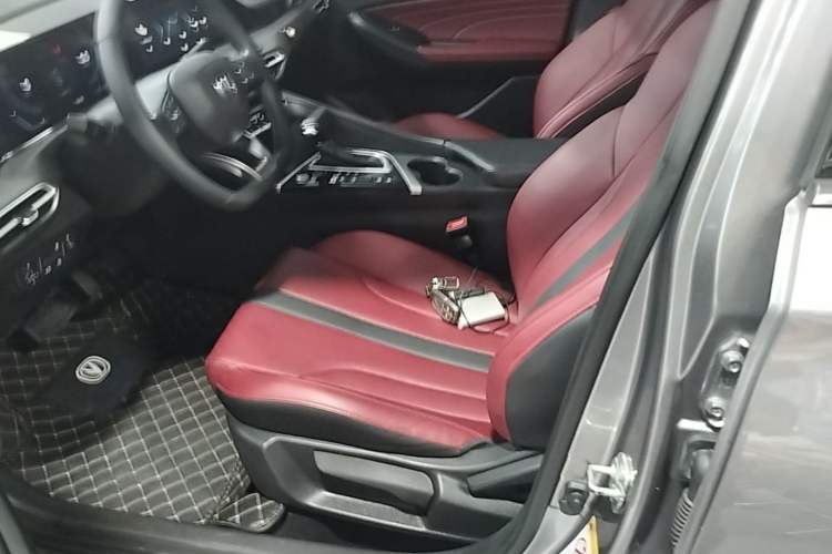 Used CHANGAN Eado 2021 PLUS Blue Whale NE 1.4T GDI DCT Prestige Model Left Front Seat