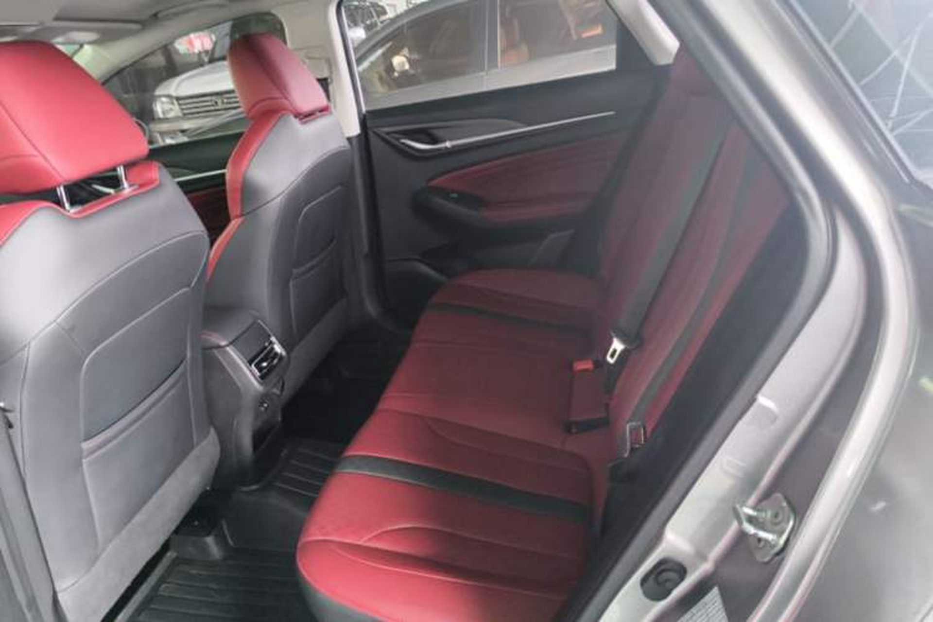 Used CHANGAN Eado 2021 PLUS Blue Whale NE 1.4T GDI DCT Prestige Model Left Rear Seat