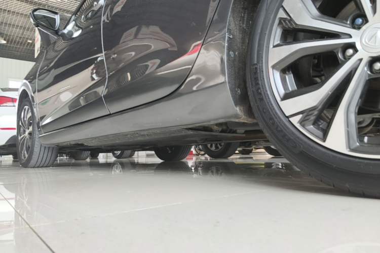 Used CHANGAN Eado 2021 PLUS Blue Whale NE 1.4T GDI DCT Flagship Model Left Side Sill