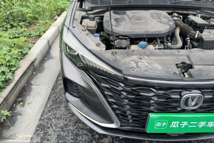 Used CHANGAN Eado 2021 PLUS Blue Whale NE 1.4T GDI DCT Prestige Model Right Front Headlight