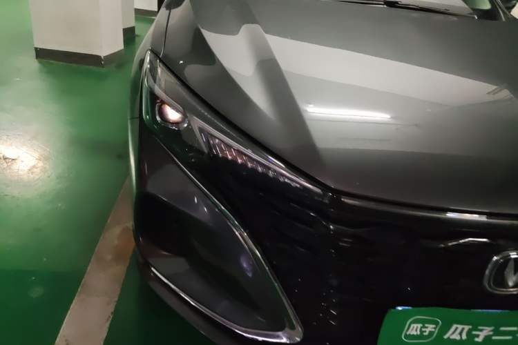 Used CHANGAN Eado 2021 PLUS Blue Whale NE 1.4T GDI DCT Prestige Model Right Front Headlight