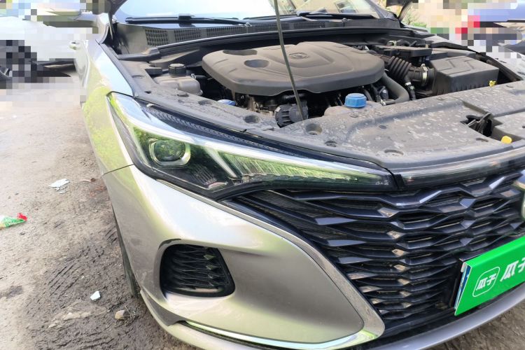 Used CHANGAN Eado 2021 PLUS Blue Whale NE 1.4T GDI DCT Prestige Model Right Front Headlight