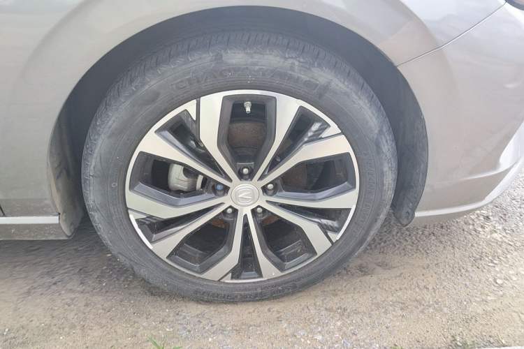 Used CHANGAN Eado 2021 PLUS Blue Whale NE 1.4T GDI DCT Flagship Model Right Front Wheel Hub