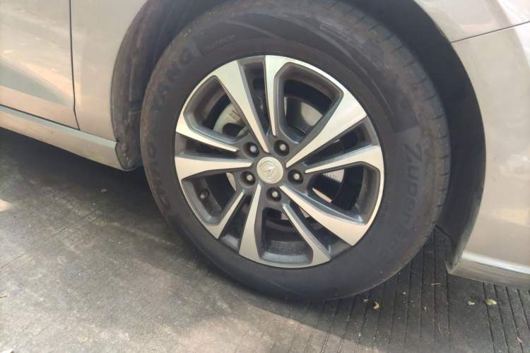 Used CHANGAN Eado 2021 PLUS Blue Whale NE 1.4T GDI DCT Prestige Model Right Front Wheel Hub