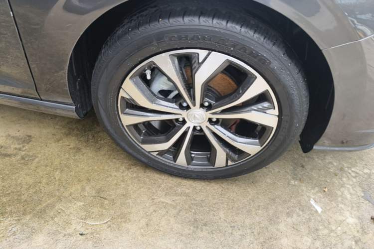 Used CHANGAN Eado 2021 PLUS Blue Whale NE 1.4T GDI DCT Flagship Model Right Front Wheel Hub