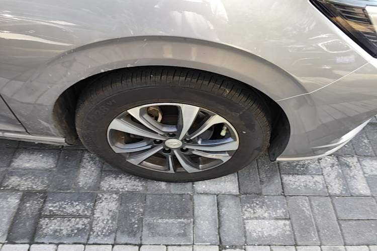 Used CHANGAN Eado 2021 PLUS Blue Whale NE 1.4T GDI DCT Prestige Model Right Front Wheel Hub