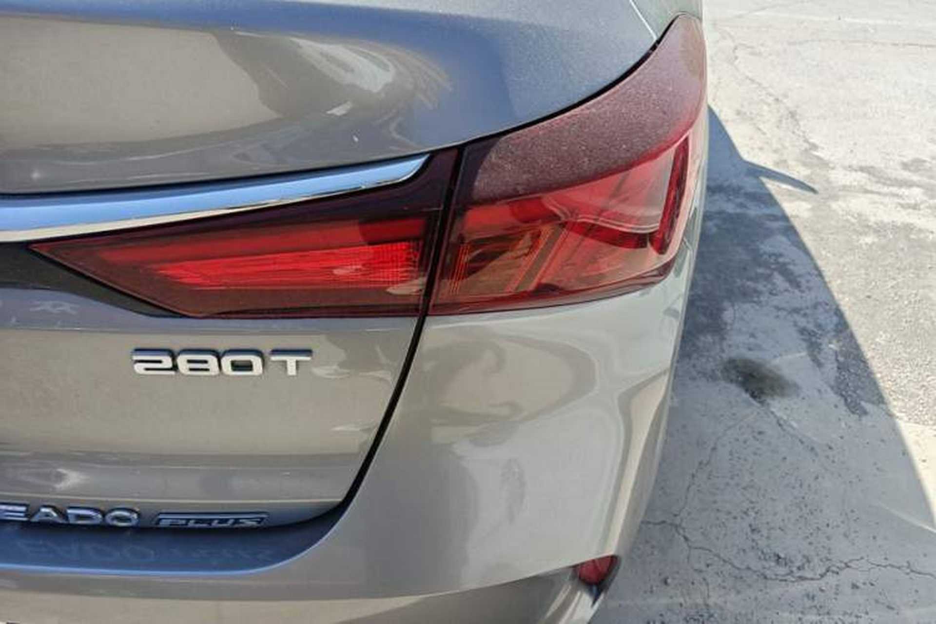 Used CHANGAN Eado 2021 PLUS Blue Whale NE 1.4T GDI DCT Prestige Model Right Rear Taillight