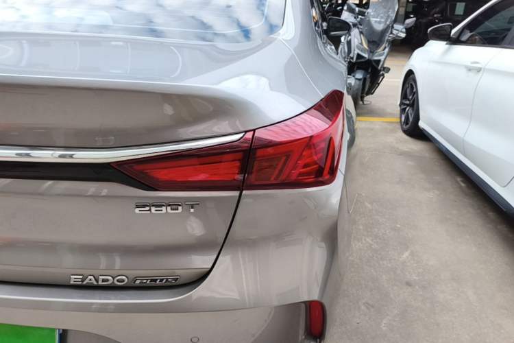 Used CHANGAN Eado 2021 PLUS Blue Whale NE 1.4T GDI DCT Flagship Model Right Rear Taillight