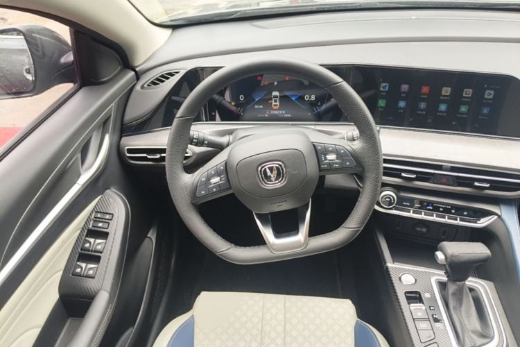 Used CHANGAN Eado 2021 PLUS Blue Whale NE 1.4T GDI DCT Flagship Model Steering Wheel