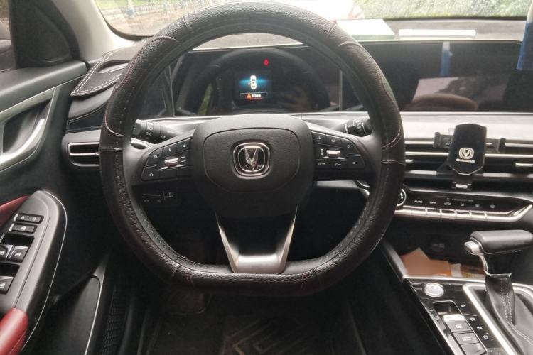 Used CHANGAN Eado 2021 PLUS Blue Whale NE 1.4T GDI DCT Prestige Model Steering Wheel