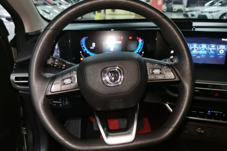 Used CHANGAN Eado 2021 PLUS 1.6L GDI Manual Elite Model Steering Wheel