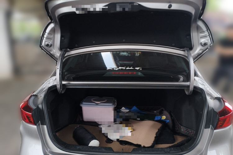 Used CHANGAN Eado 2021 PLUS 1.6L GDI Manual Luxury Model Trunk