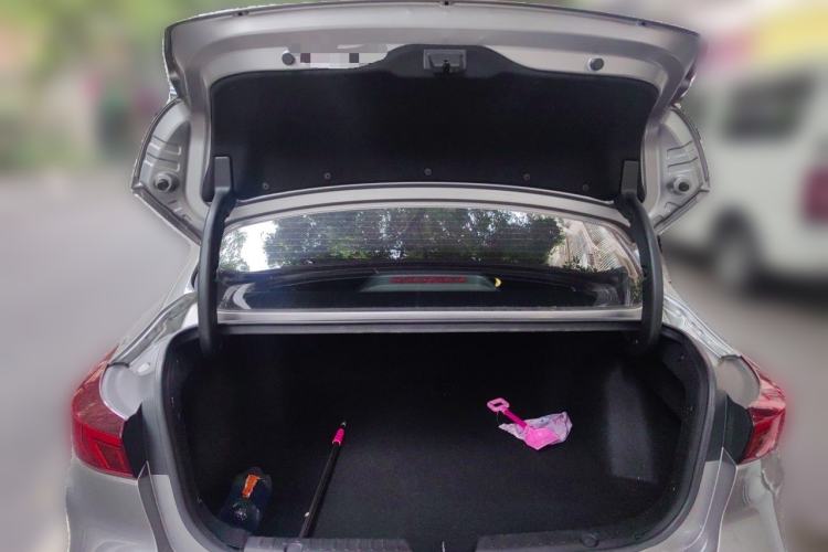 Used CHANGAN Eado 2021 PLUS Blue Whale NE 1.4T GDI DCT Prestige Model Trunk
