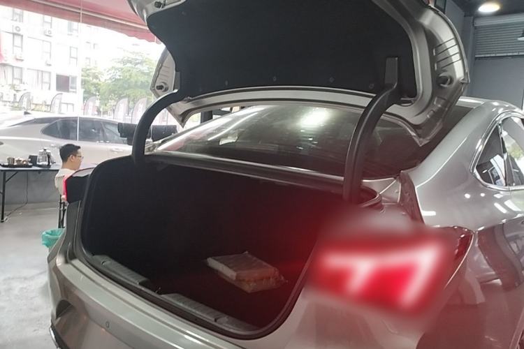 Used CHANGAN Eado 2021 PLUS Blue Whale NE 1.4T GDI DCT Prestige Model Trunk