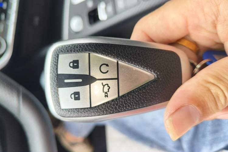 Used CHANGAN Eado 2021 PLUS Blue Whale NE 1.4T GDI DCT Flagship Model Vehicle Key