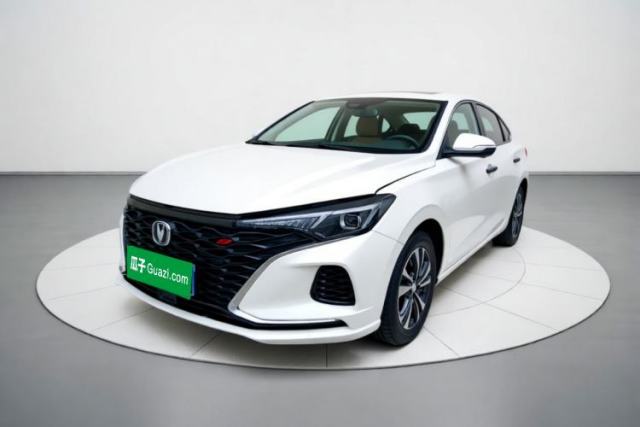 Używany CHANGAN Eado 2021 PLUS Blue Whale NE 1.4T GDI DCT Prestige Model