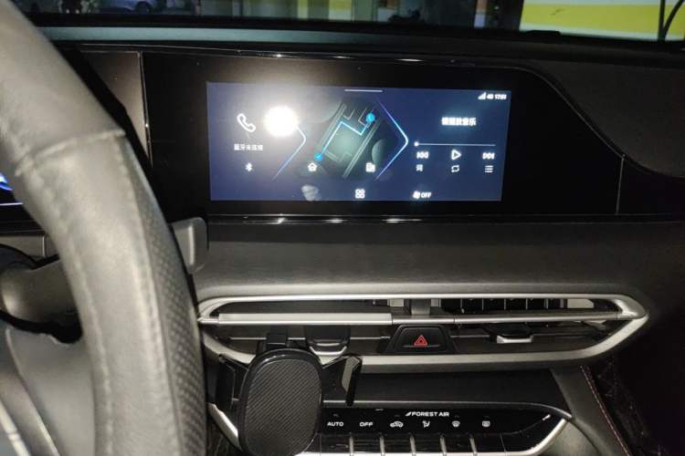 Used CHANGAN Eado 2021 PLUS Blue Whale NE 1.4T GDI DCT Prestige Model Audio And AC Panel