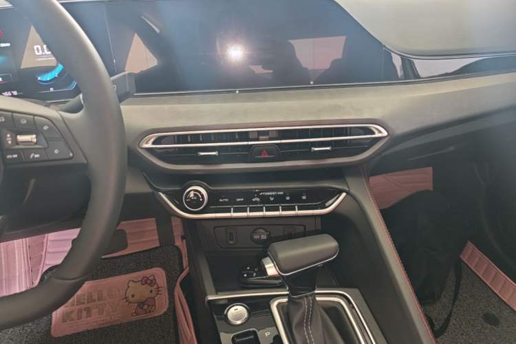 Used CHANGAN Eado 2021 PLUS Blue Whale NE 1.4T GDI DCT Prestige Model Audio And AC Panel