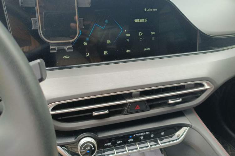 Used CHANGAN Eado 2021 PLUS Blue Whale NE 1.4T GDI DCT Prestige Model Audio And AC Panel