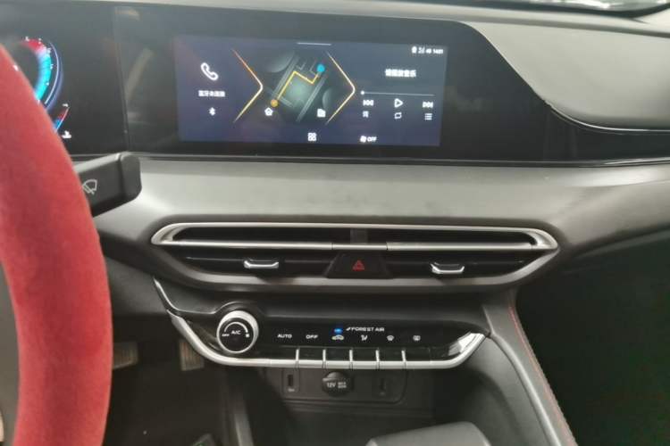 Used CHANGAN Eado 2021 PLUS Blue Whale NE 1.4T GDI DCT Prestige Model Audio And AC Panel