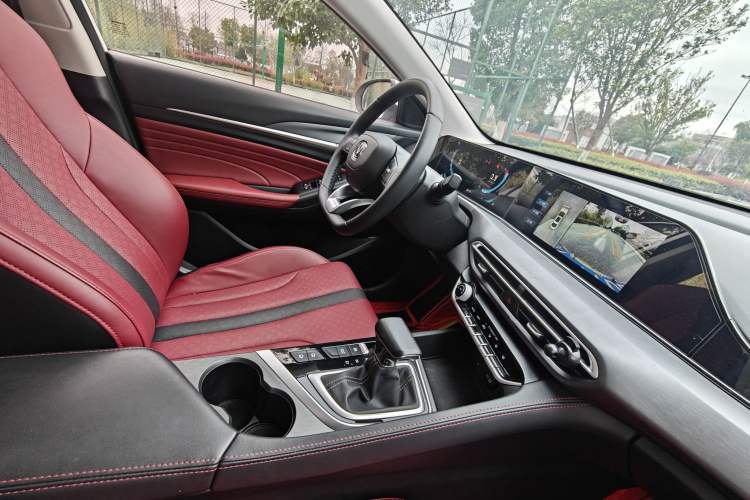 Used CHANGAN Eado 2021 PLUS Blue Whale NE 1.4T GDI DCT Prestige Model Audio And AC Panel