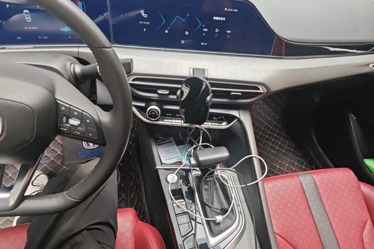 Used CHANGAN Eado 2021 PLUS Blue Whale NE 1.4T GDI DCT Prestige Model Audio And AC Panel
