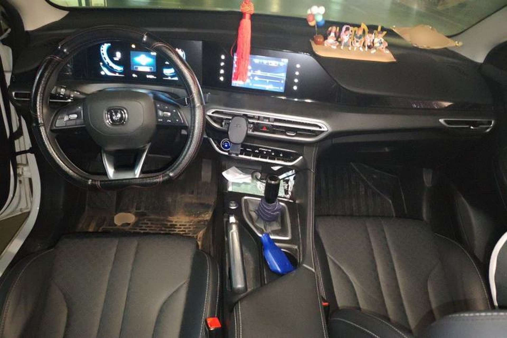 Used CHANGAN Eado 2021 PLUS 1.6L GDI Manual Elite Model Center Console