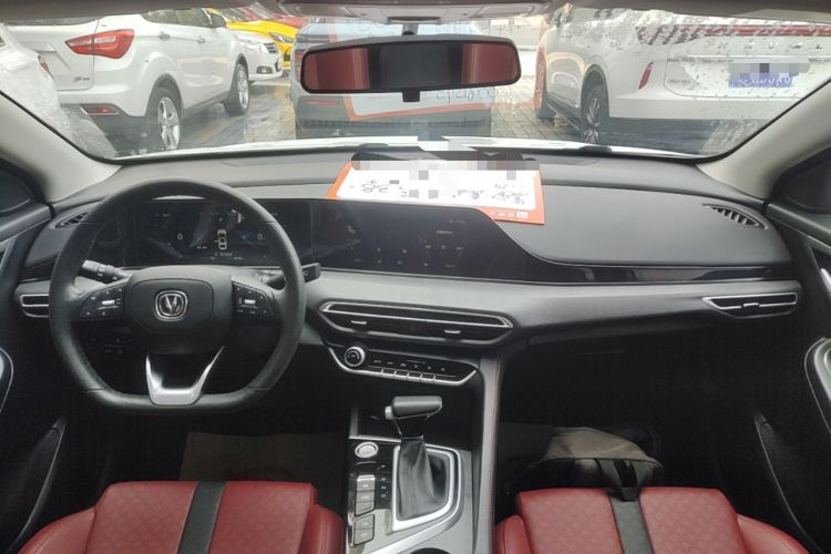 Used CHANGAN Eado 2021 PLUS Blue Whale NE 1.4T GDI DCT Flagship Model Center Console