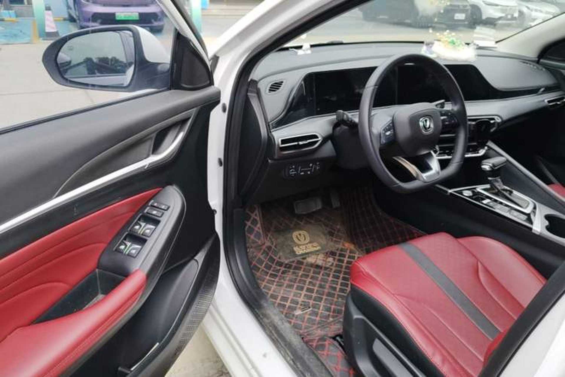 Used CHANGAN Eado 2021 PLUS Blue Whale NE 1.4T GDI DCT Prestige Model Driver Seat