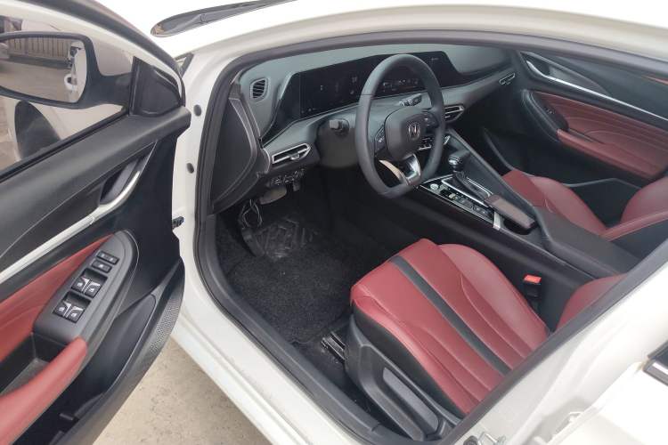 Used CHANGAN Eado 2021 PLUS Blue Whale NE 1.4T GDI DCT Prestige Model Driver Seat