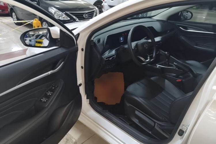 Used CHANGAN Eado 2021 PLUS 1.6L GDI Manual Elite Model Driver Seat