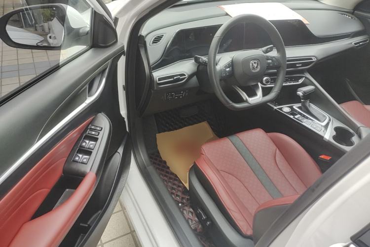 Used CHANGAN Eado 2021 PLUS Blue Whale NE 1.4T GDI DCT Flagship Model Driver Seat