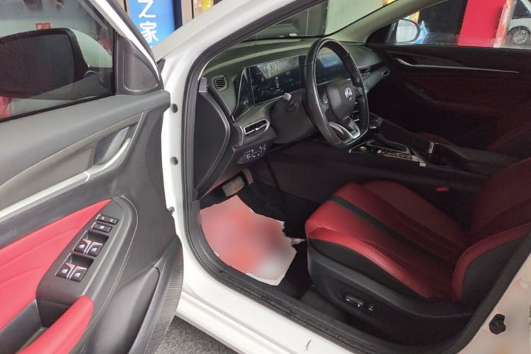 Used CHANGAN Eado 2021 PLUS Blue Whale NE 1.4T GDI DCT Flagship Model Driver Seat