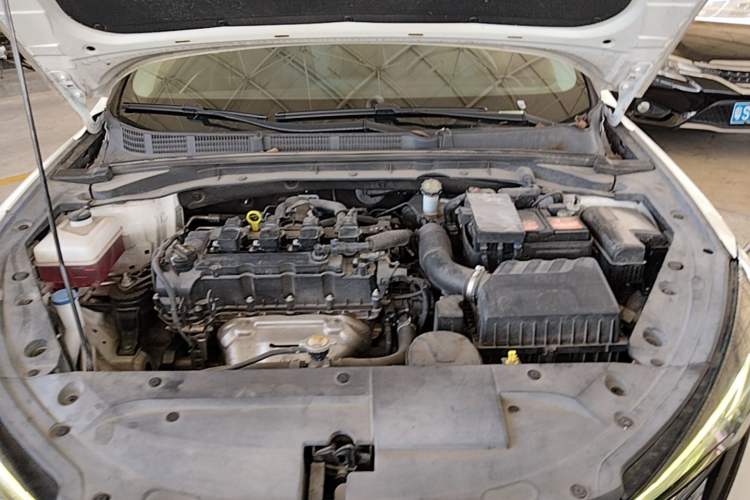 Used CHANGAN Eado 2021 PLUS 1.6L GDI Manual Elite Model Engine Bay