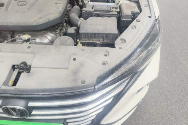 Used CHANGAN Eado 2021 PLUS 1.6L GDI CVT Luxury Model Engine Bay Left