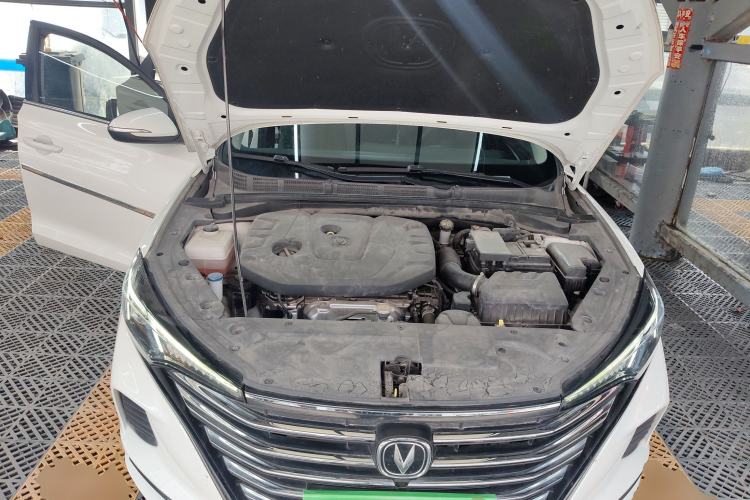 Used CHANGAN Eado 2021 PLUS 1.6L GDI Manual Luxury Model Engine Bay